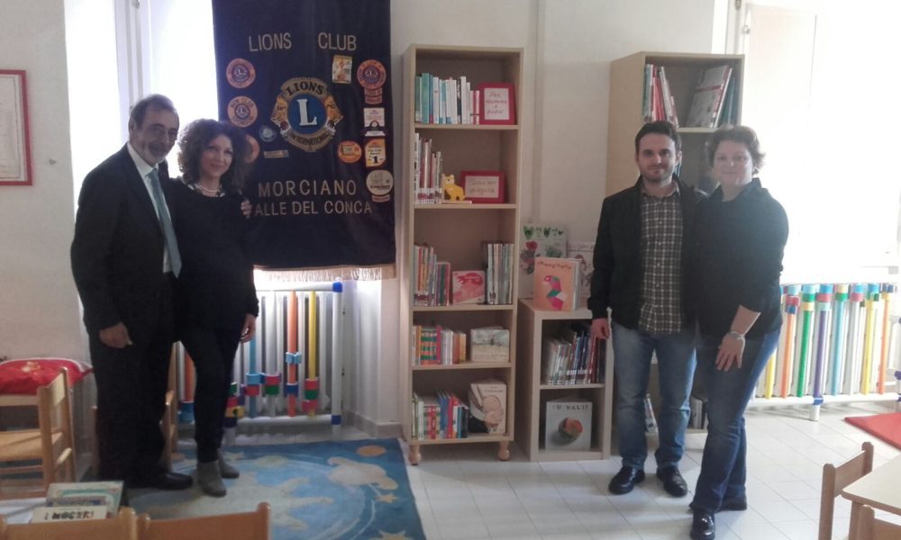 Lions Club Valle del Conca donano 500 euro di libri alla biblioteca di Morciano